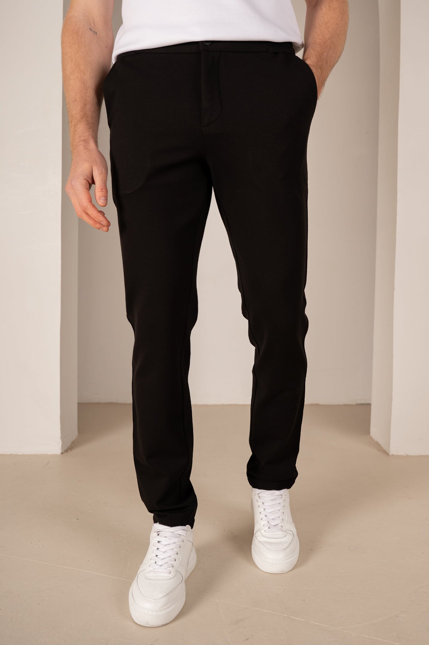 Core Trouser - Black